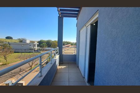 Casa de condomínio para alugar com 248m², 4 quartos e 4 vagas