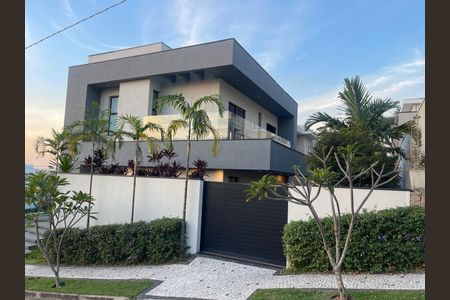Casa para alugar com 262m², 3 quartos e 4 vagas