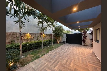 Casa para alugar com 262m², 3 quartos e 4 vagas