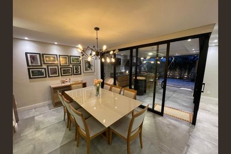 Casa para alugar com 262m², 3 quartos e 4 vagas