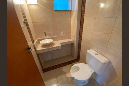 Casa para alugar com 290m², 6 quartos e 2 vagas