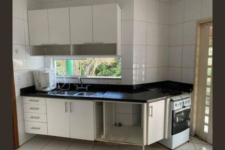 Casa para alugar com 290m², 6 quartos e 2 vagas