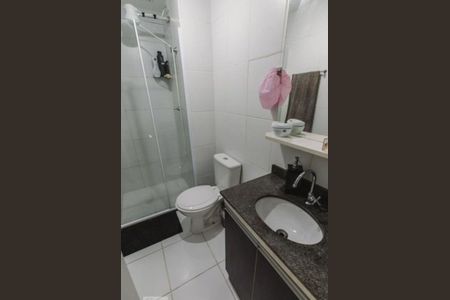 Apartamento à venda com 33m², 1 quarto e sem vagaBanheiro