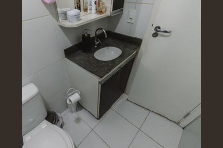 Apartamento à venda com 33m², 1 quarto e sem vagaBanheiro