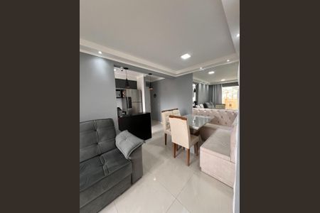 Sala de apartamento à venda com 2 quartos, 50m² em Novo Osasco, Osasco