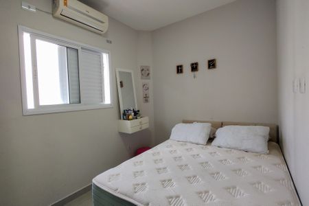 Quarto de apartamento para alugar com 2 quartos, 90m² em Cidade Ocian, Praia Grande