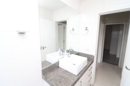 Apartamento para alugar com 67m², 3 quartos e 1 vagaBanheiro Social