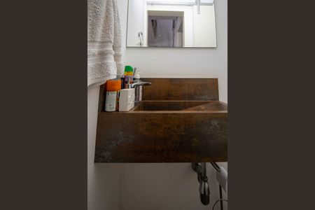 Apartamento à venda com 100m², 2 quartos e 2 vagasLavabo 