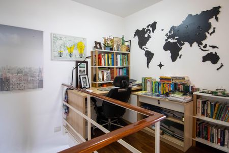 Apartamento à venda com 100m², 2 quartos e 2 vagasEscritório 