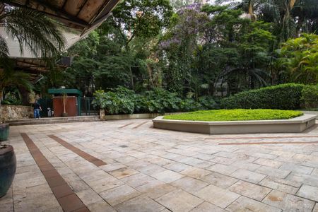 Apartamento à venda com 100m², 2 quartos e 2 vagasÁrea comum