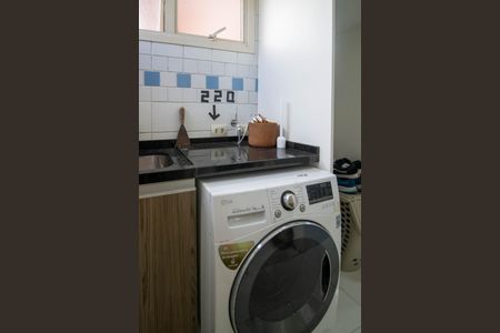 Apartamento à venda com 100m², 2 quartos e 2 vagasÁrea de Serviço