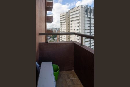 Apartamento à venda com 100m², 2 quartos e 2 vagasVaranda Suíte 1