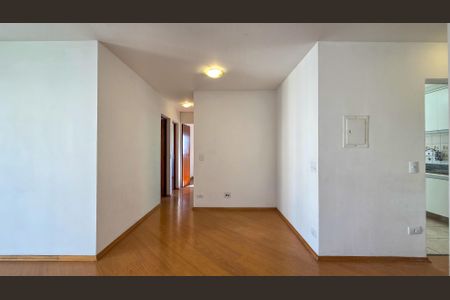Sala de apartamento para alugar com 3 quartos, 72m² em Vila Sofia, São Paulo
