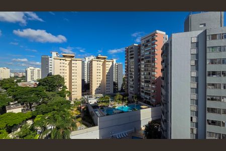 Vista de apartamento para alugar com 3 quartos, 72m² em Vila Sofia, São Paulo