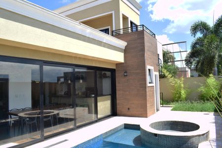 Casa de condomínio para alugar com 273m², 3 quartos e 4 vagasPiscina