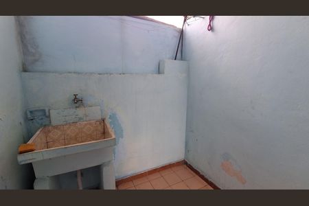 Casa para alugar com 70m², 1 quarto e 1 vagaÁrea de Serviço 