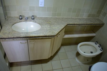 Apartamento para alugar com 124m², 3 quartos e 2 vagasBanheiro da Suíte