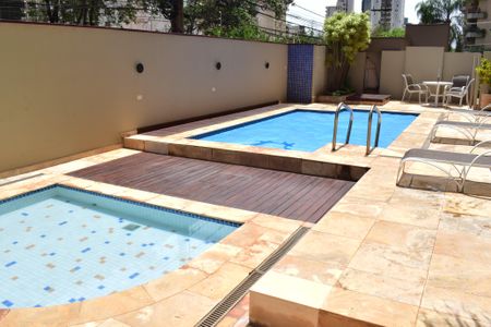 Apartamento para alugar com 124m², 3 quartos e 2 vagasÁrea comum - Piscina