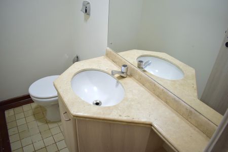 Apartamento para alugar com 124m², 3 quartos e 2 vagasBanheiro 2