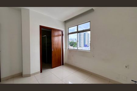 Apartamento à venda com 90m², 3 quartos e 1 vagaquarto 
