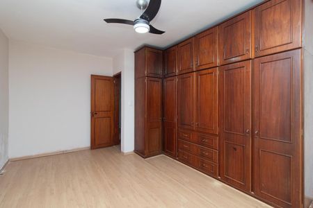 Casa para alugar com 342m², 5 quartos e 2 vagasQuarto 2