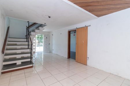 Sala de casa à venda com 5 quartos, 342m² em Partenon, Porto Alegre