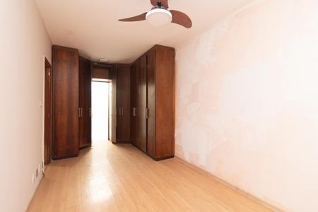 Casa para alugar com 342m², 5 quartos e 2 vagasQuarto 3