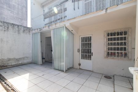 Casa para alugar com 342m², 5 quartos e 2 vagasQuintal