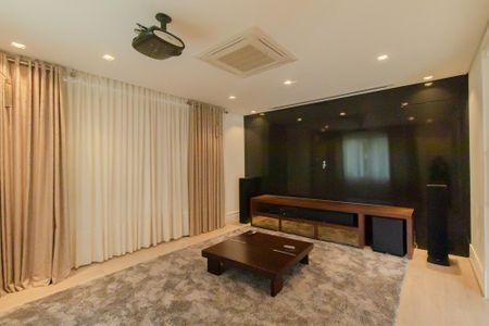 Apartamento para alugar com 340m², 3 quartos e 5 vagasSala TV