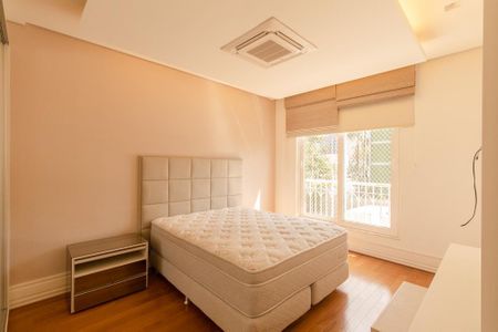 Apartamento para alugar com 340m², 3 quartos e 5 vagasQuarto 1 Suite 1