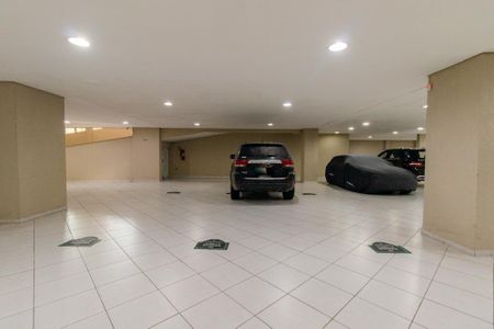 Apartamento para alugar com 340m², 3 quartos e 5 vagasGaragens/ 4