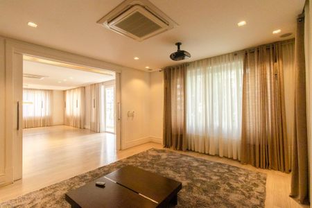 Apartamento para alugar com 340m², 3 quartos e 5 vagasSala TV