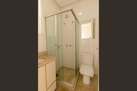 Apartamento para alugar com 340m², 3 quartos e 5 vagasBanheiro de serviço