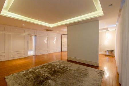 Apartamento para alugar com 340m², 3 quartos e 5 vagasQuarto Suíte 3 Suite 