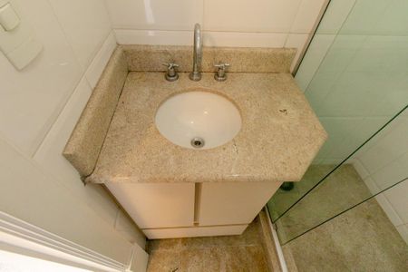 Apartamento para alugar com 340m², 3 quartos e 5 vagasBanheiro de serviço