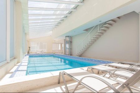 Apartamento para alugar com 340m², 3 quartos e 5 vagasÁrea comum - Piscina