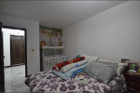 Casa para alugar com 250m², 4 quartos e 3 vagasQuarto 1 Suite