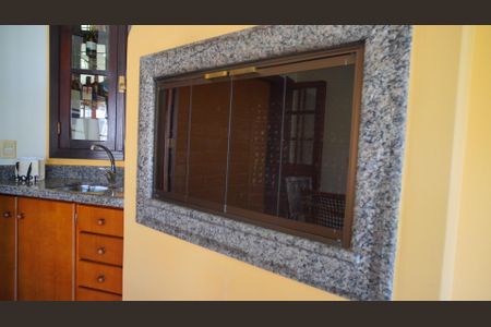 Churrasqueira área gourmet  de casa à venda com 6 quartos, 600m² em Menino Deus, Porto Alegre