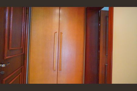 Casa à venda com 600m², 6 quartos e 4 vagas Casa à venda com 600m², 6 quartos e 4 vagasSapateira suite 1