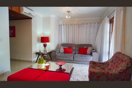 Casa à venda com 600m², 6 quartos e 4 vagas Casa à venda com 600m², 6 quartos e 4 vagasSala 3