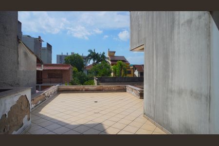 Casa à venda com 600m², 6 quartos e 4 vagas Casa à venda com 600m², 6 quartos e 4 vagasVaranda suite 1