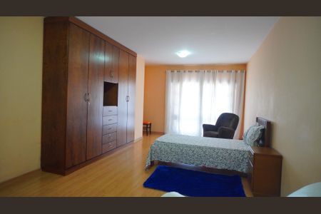 Casa à venda com 600m², 6 quartos e 4 vagas Casa à venda com 600m², 6 quartos e 4 vagasSuite 2