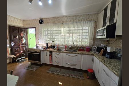 Casa à venda com 3 quartos, 258m² em Vila Guilherme, São Paulo