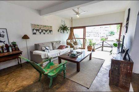 Sala de casa à venda com 3 quartos, 227m² em Tijuca, Rio de Janeiro