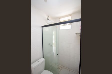 Casa de condomínio para alugar com 120m², 3 quartos e 2 vagasBanheiro Social