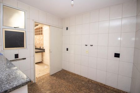 Casa de condomínio para alugar com 120m², 3 quartos e 2 vagasCozinha e Área de Serviço