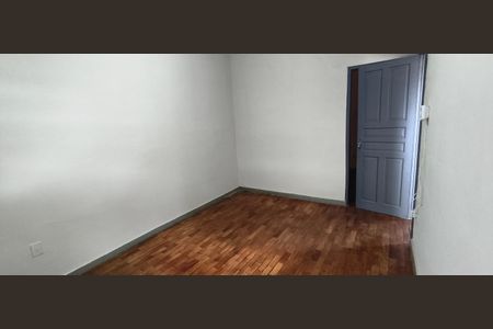 Sala de casa para alugar com 4 quartos, 102m² em Esplanada, Belo Horizonte