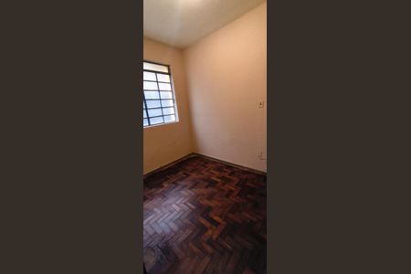 Casa para alugar com 102m², 4 quartos e 4 vagas Casa para alugar com 102m², 4 quartos e 4 vagasQuarto