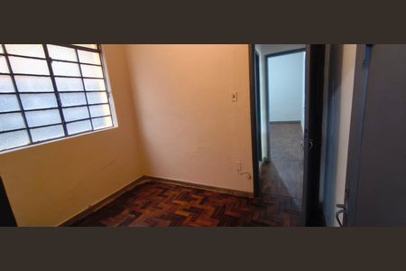 Casa para alugar com 102m², 4 quartos e 4 vagas Casa para alugar com 102m², 4 quartos e 4 vagasQuarto