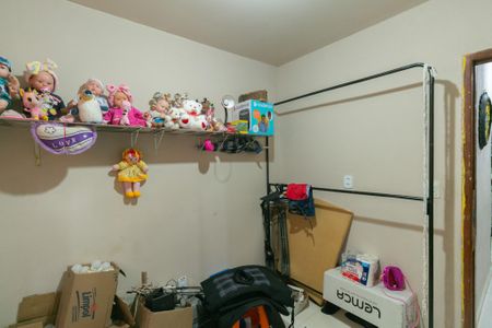 Apartamento à venda com 2 quartos, 50m² em Floramar, Belo Horizonte